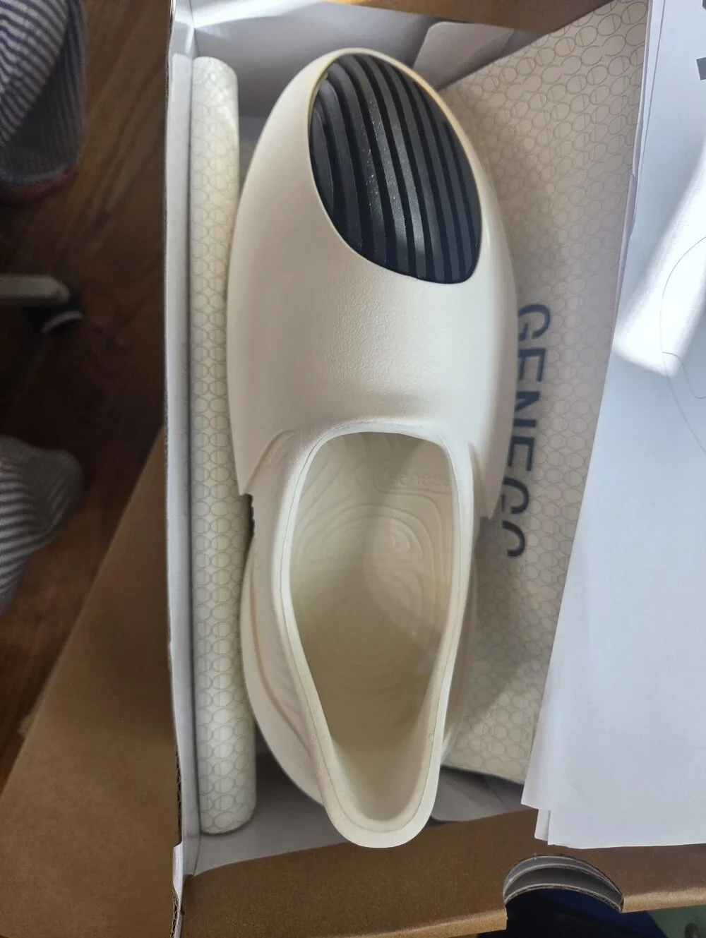Men's Slip-On Foam Clog in Cream with Black Vent Detail